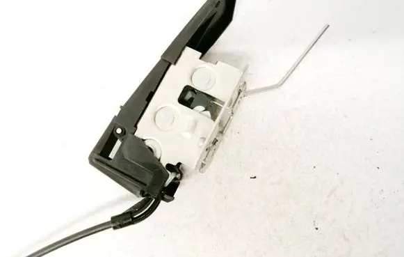 Opel Astra H Seat back rest lock catch 