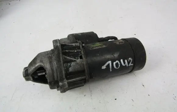 Opel Corsa B Starter motor 