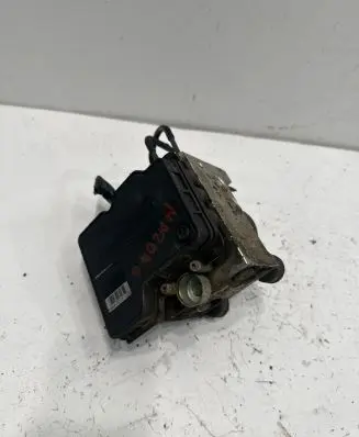 Mazda 6 ABS Pump 2067141 A370764