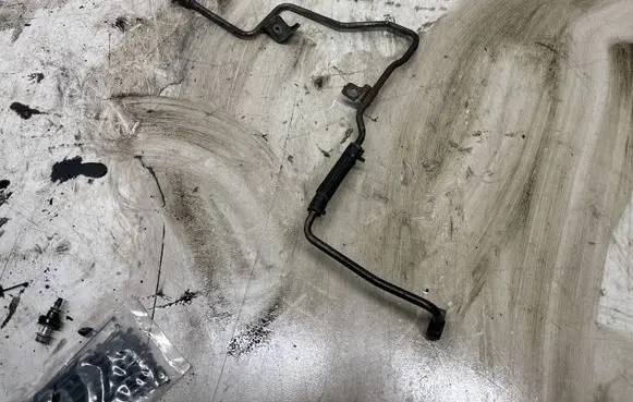 Volvo V70 Coolant pipe/hose