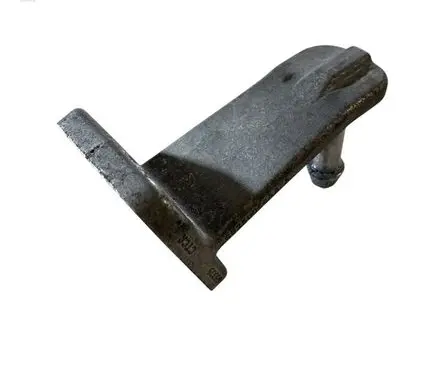 Chrysler Pacifica Muffler mount bracket/holder 68250056AA