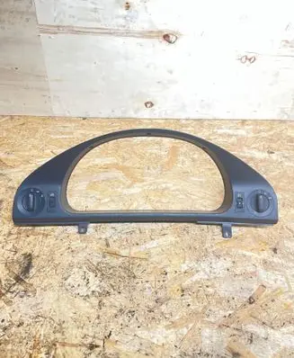 BMW 5 E39 Dashboard trim 8159735 51458159735 8901342
