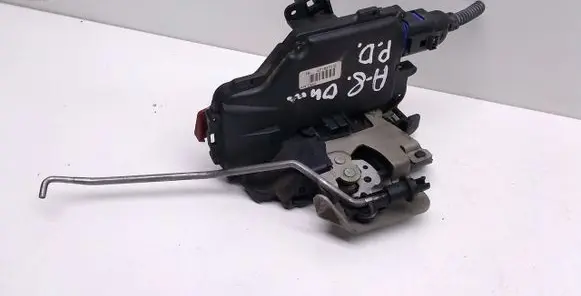 Audi A8 S8 D3 4E Front door lock 4E1837016