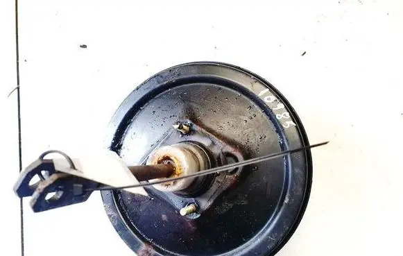 Opel Zafira A Brake booster 90498034