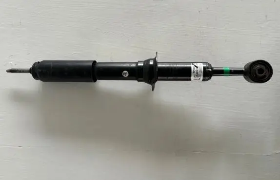 Toyota Hilux VIII Front shock absorber/damper 485100KD40 485108Z207 485100KD40A