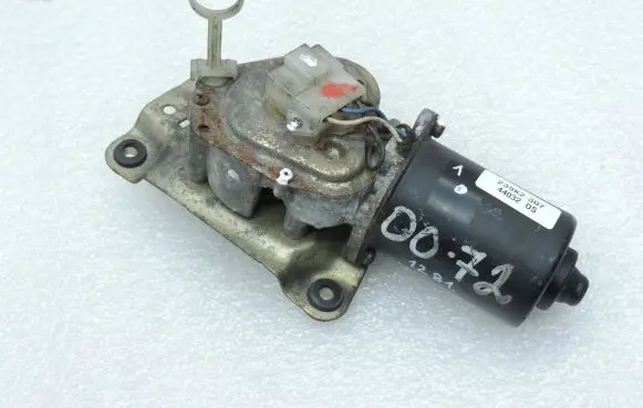 Opel Frontera B Wiper motor 97124957 97126166 6270040