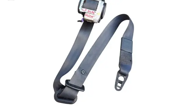 Audi A4 S4 B6 8E 8H Front seatbelt 560788401