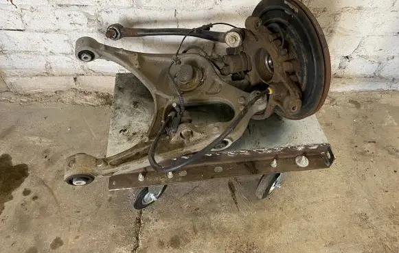 Dodge Durango Rear wheel hub spindle/knuckle 