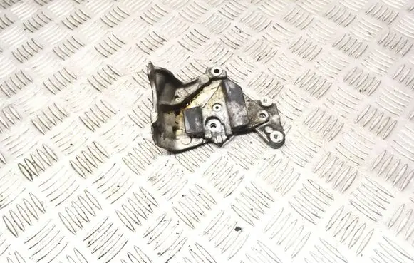 Peugeot 407 Engine mounting bracket 505932B