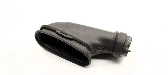 Mercedes-Benz B W246 W242 Air intake duct part A6510904337