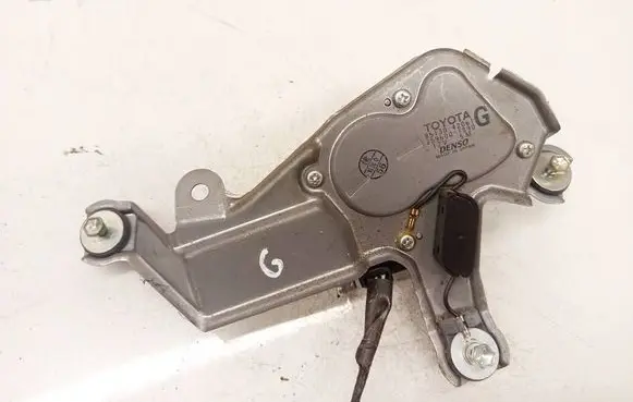 Toyota RAV 4 (XA30) Rear window wiper motor 8513042061