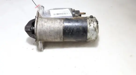 Opel Insignia A Starter motor