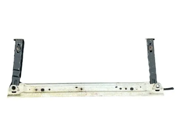 Renault Scenic III - Grand scenic III Bottom radiator support slam panel 