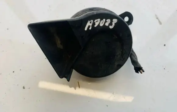 Mercedes-Benz S W220 Horn signal e1000233