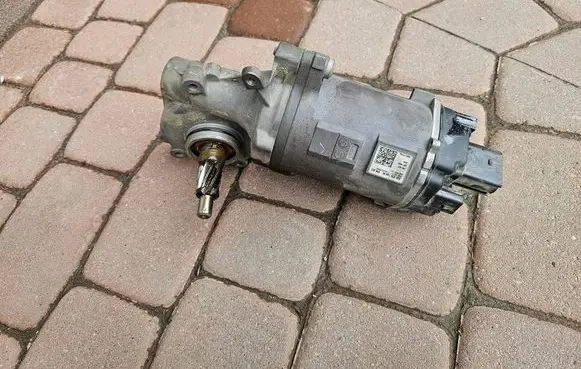 Volkswagen Golf VII Steering rack 3Q0909144M