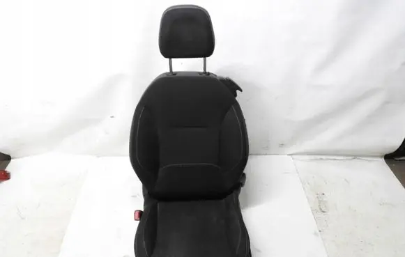 Citroen DS3 Front driver seat w457dgghhjj