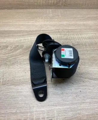 Mini One - Cooper Coupe R56 Rear seatbelt 601030000E 2751402 RightSide
