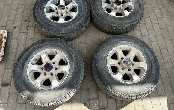 Opel Frontera B R16 alloy rim