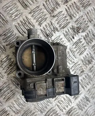 Volkswagen Golf V Throttle valve 03C133062A