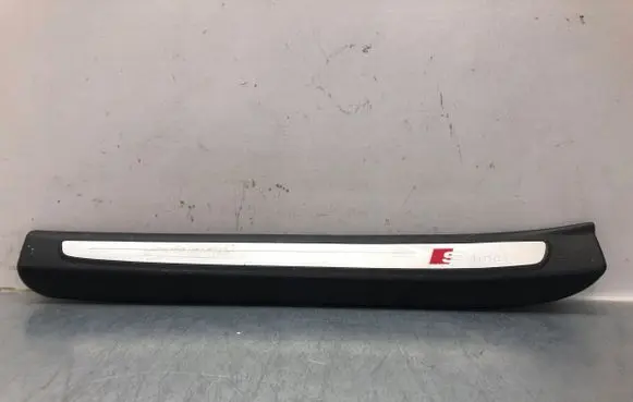 Audi Q7 4L Front sill trim cover 4L0853373A