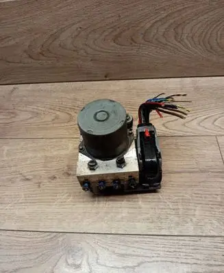 Audi A4 S4 B7 8E 8H ABS Pump 8E0910517H 8E0614517BF