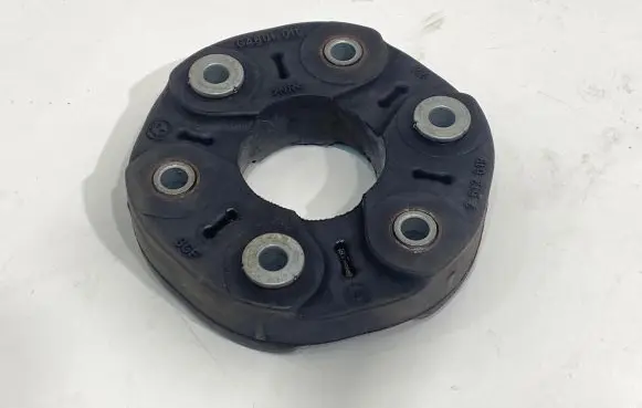 BMW 3 E90 E91 Rear prop shaft donut coupling/joint 7512619