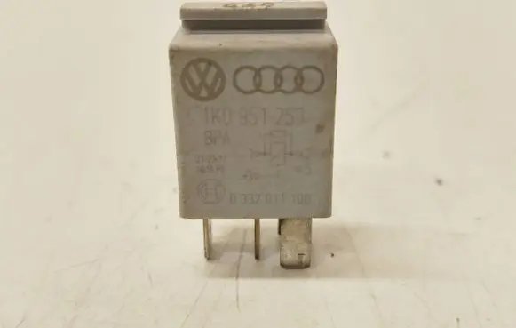 Ford Galaxy Other relay 1K0951253 0332011100