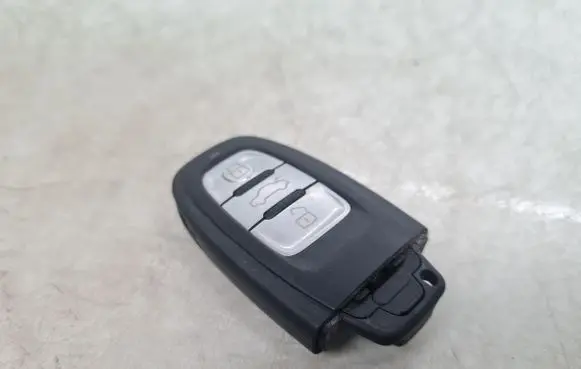 Audi A5 Sportback 8TA Ignition key/card 8T0959754D