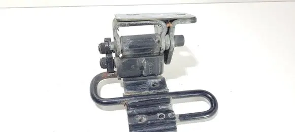 Audi A6 S6 C6 4F Rear door lower hinge 8E0833412