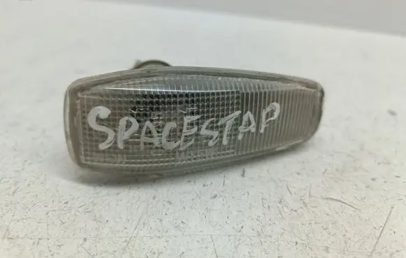 Mitsubishi Space Star Front fender indicator light 010095 01887