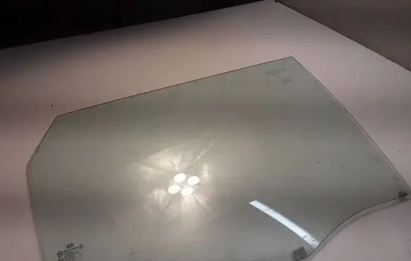 KIA Sorento Rear door window glass 834212P000
