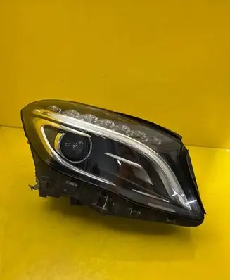 Mercedes-Benz GLA W156 X156 Headlight/headlamp A1569061800