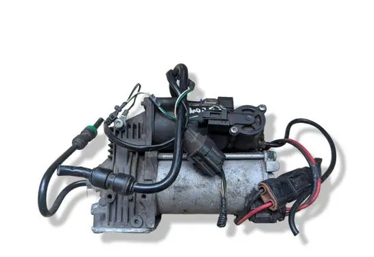 Land Rover Discovery 3 - LR3 Air suspension compressor/pump BH3219G525DE