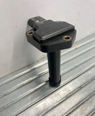 BMW 3 E90 E91 Oil level sensor 7540351 00403160 PA66GF30