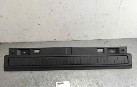 Land Rover Defender Trunk/boot sill cover protection LR132044