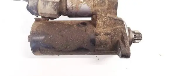 Volkswagen Golf Plus Starter motor 02E911023H
