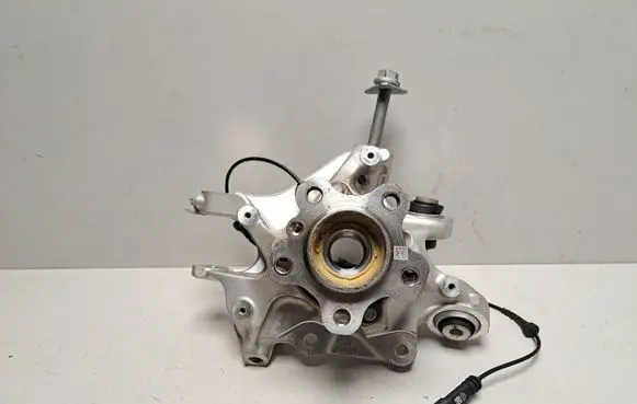 BMW X3 G01 Rear wheel hub 6871029 6871027