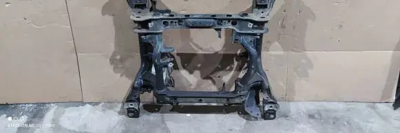 Mercedes-Benz GLE (W166 - C292) Front subframe 16633002000 1663302000 A1663302000