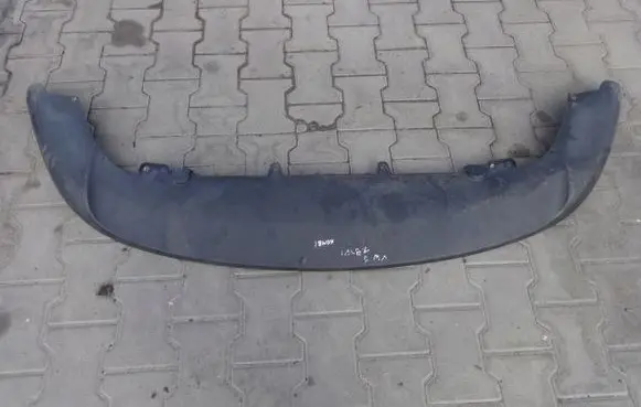 Volkswagen Golf V Front bumper lip 