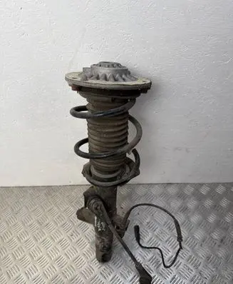 BMW 4 F36 Gran coupe Front shock absorber with coil spring 6864753