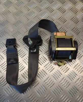 Renault Megane II Rear seatbelt B507744