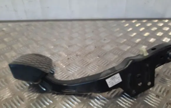 Audi A8 S8 D4 4H Brake pedal 4H1723140A