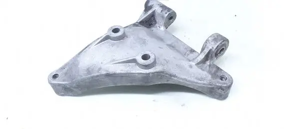 Audi A8 S8 D2 4D A/C compressor mount bracket 059260885F