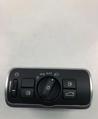 Volvo V60 Light switch 30739448