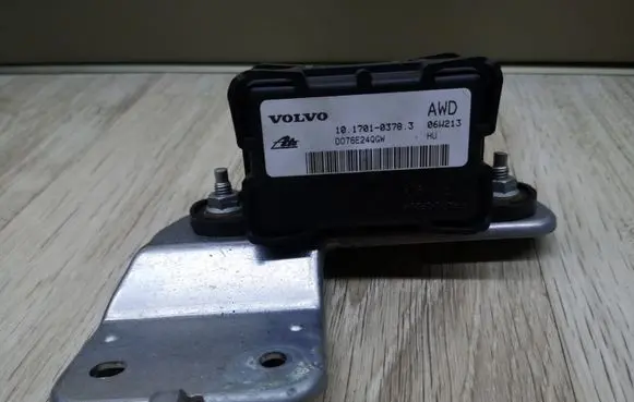 Volvo XC70 ESP acceleration yaw rate sensor 30773379