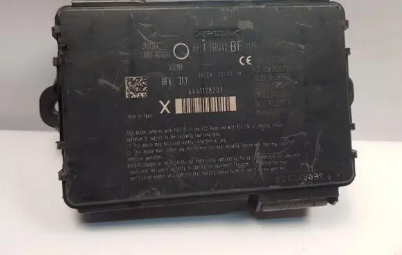 Skoda Octavia Mk3 (5E) Trunk lid opening control unit HPLA-19H440-BF