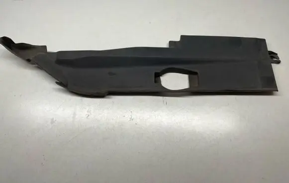 Audi A8 S8 D4 4H Wiper trim 4H0819336