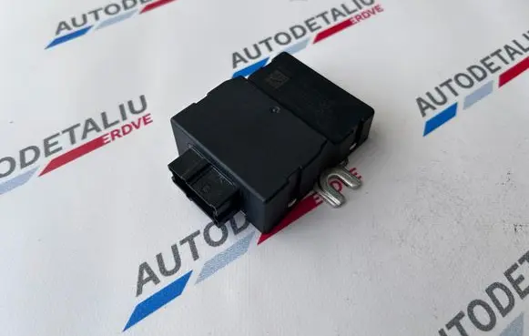 BMW 3 F30 F35 F31 Fuel injection pump control unit/module 7447895 16147447895 7476046