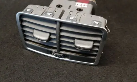 Audi A6 S6 C6 4F Rear air vent grill 4F0819203B