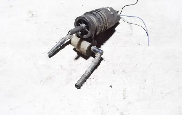 Audi A4 S4 B6 8E 8H Windscreen/windshield washer pump